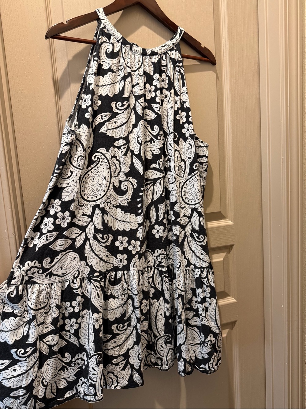 LOFT Black and White Paisley Tiered A-Line Skirt